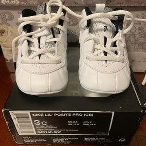 Baby foamposite Nike